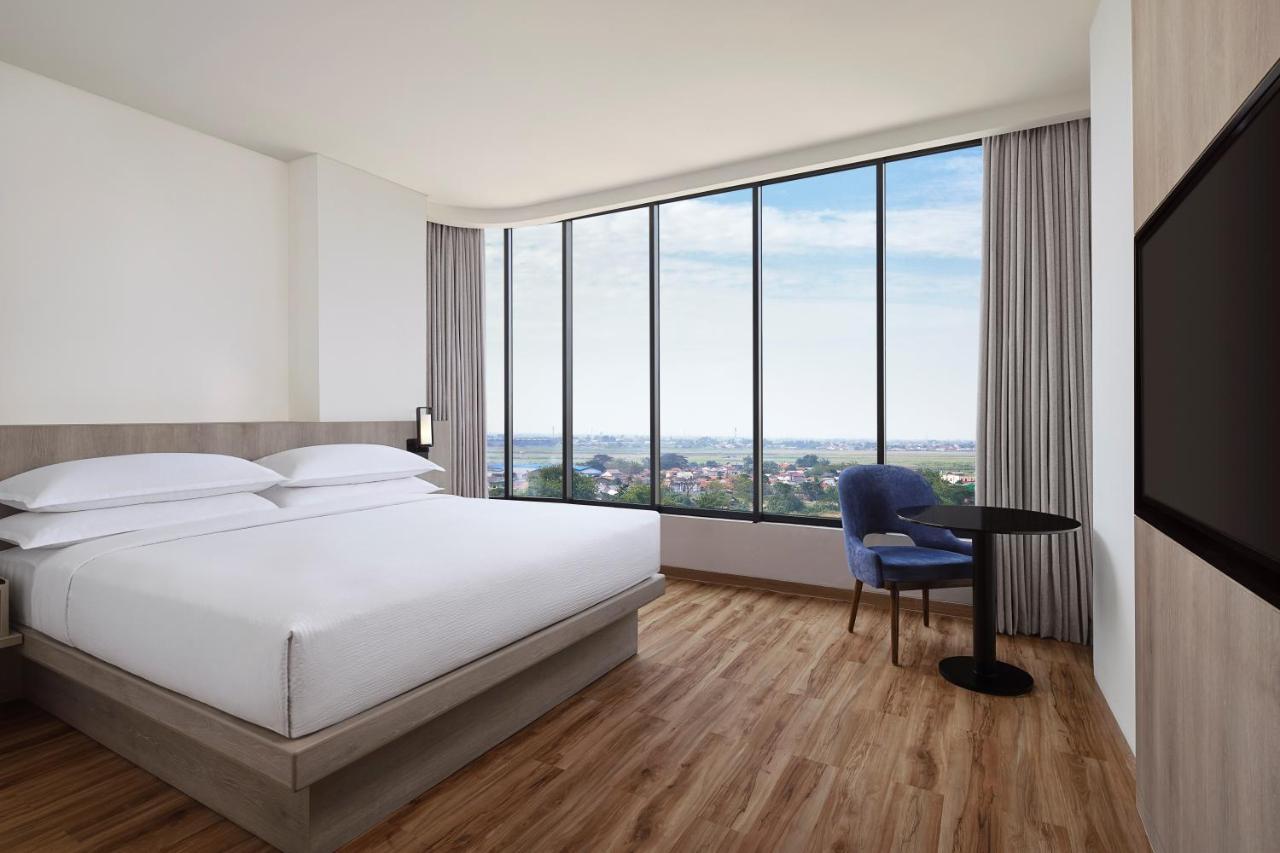 Fairfield By Marriott Jakarta Soekarno-Hatta Airport Tangerang Dış mekan fotoğraf