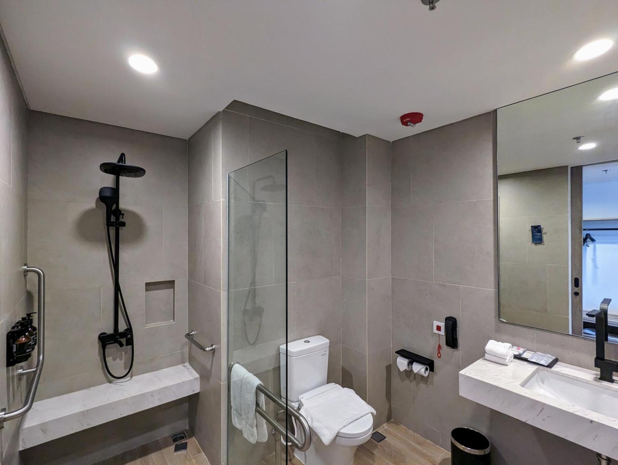 Fairfield By Marriott Jakarta Soekarno-Hatta Airport Tangerang Dış mekan fotoğraf